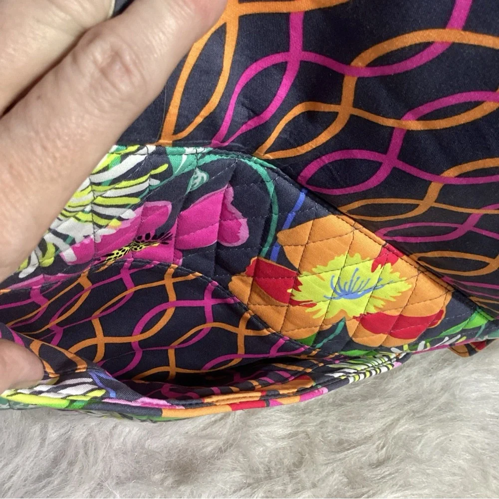 Vera Bradley “Jazzy Blooms” Floral Tablet Hipster Crossbody Bag VGUC